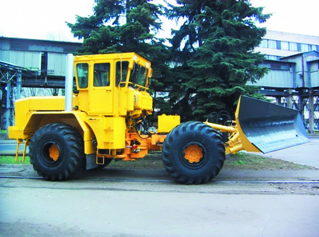 К-703ма-12-03. К 703 ма. Фрезерно-роторный снегоочиститель кировец к-703ма-ос2. Кировец к-703ма. К-703ма-12-03.