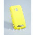 Чехол для Nokia Lumia 610 желтого цвета обеспечит смартфону комплексную защиту от повреждений при повседневном использовании. Накладка плотно облегает Люмию 61…