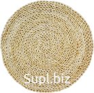 Woven straw placemat. Size: 38 cm. Color: milky.