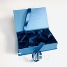 Коробка из переплетного картона с ложементом из атласной ткани 23*15*05см