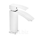 Смеситель для раковины Accoona A9623, однорычажный, с гайкой, хром