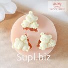 Молд силиконовый «Мишки с букетом», изделия: 1.6×1.6×0.8 см; 1.6×1.6×0.8 см; 1.6×1.6×0.8 см