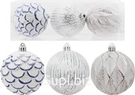 3 Christmas tree balls, 8 cm in diameter, Fairytale pattern. Color: light pink/light mint.