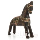 Лошадка гнедая с медно-зеленой сбруей