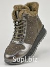 Вид обуви: Ботинки зимниеМатериал верха: Натуральная замша/кожаМатериал подкладки: Натуральный  мехМатериал стельки: Натуральный мехЦвет: КоричневыйСезонность:…